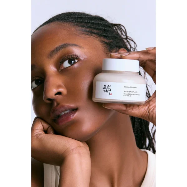 Ground Rice and Honey Glow Mask